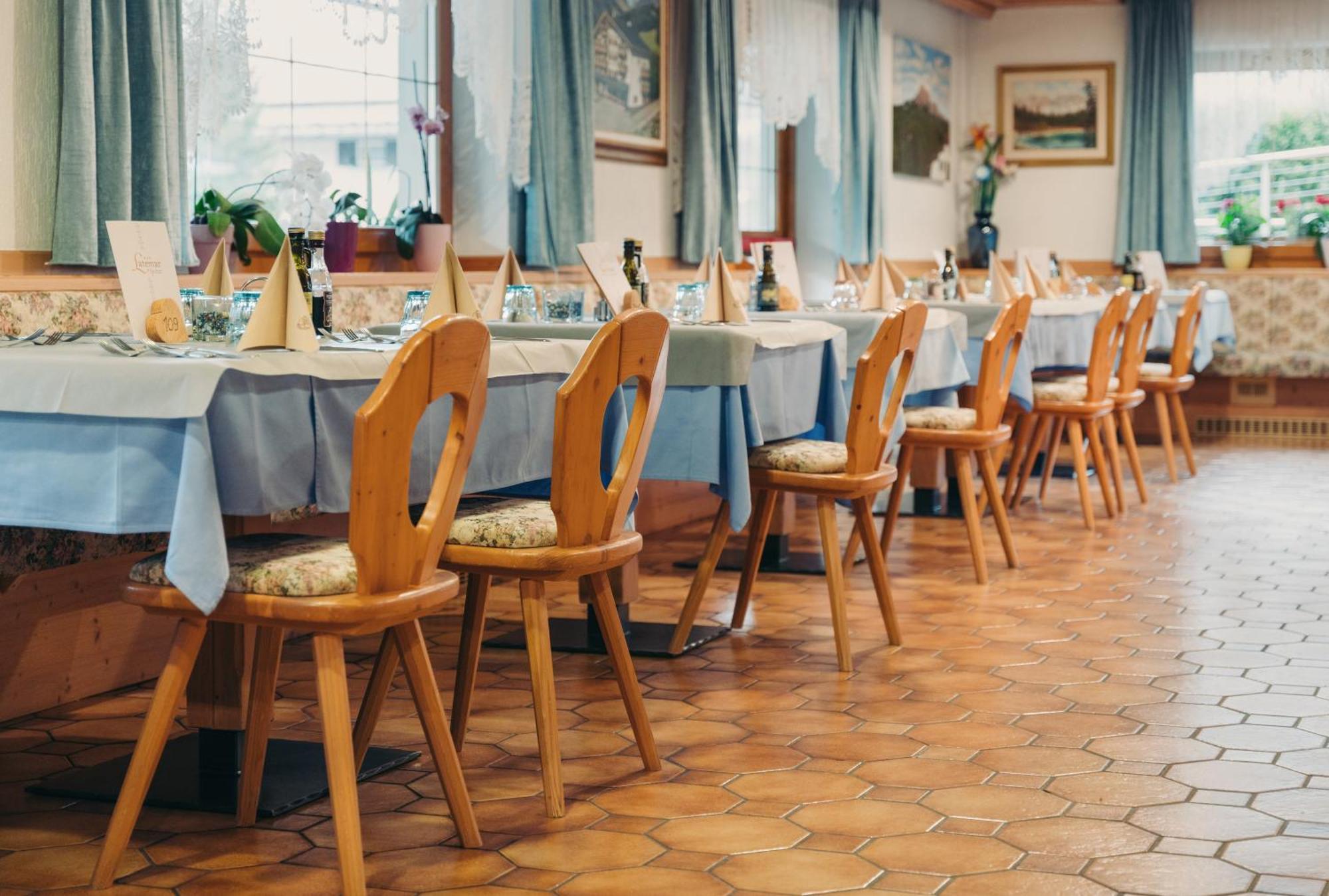 Berg Hotel Latemar Spitze ヴィーゴ・ディ・ファッサ エクステリア 写真